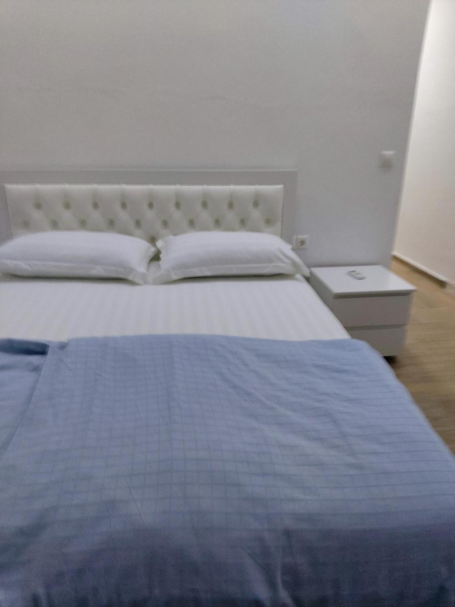 Spacious Apartment Near The Beach Sarandë 외부 사진